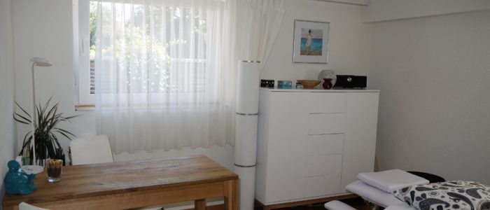 praxis_04_behandlung2_small